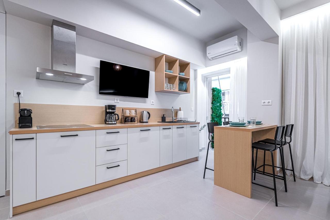 Feel Like Home Athena Bagian luar foto